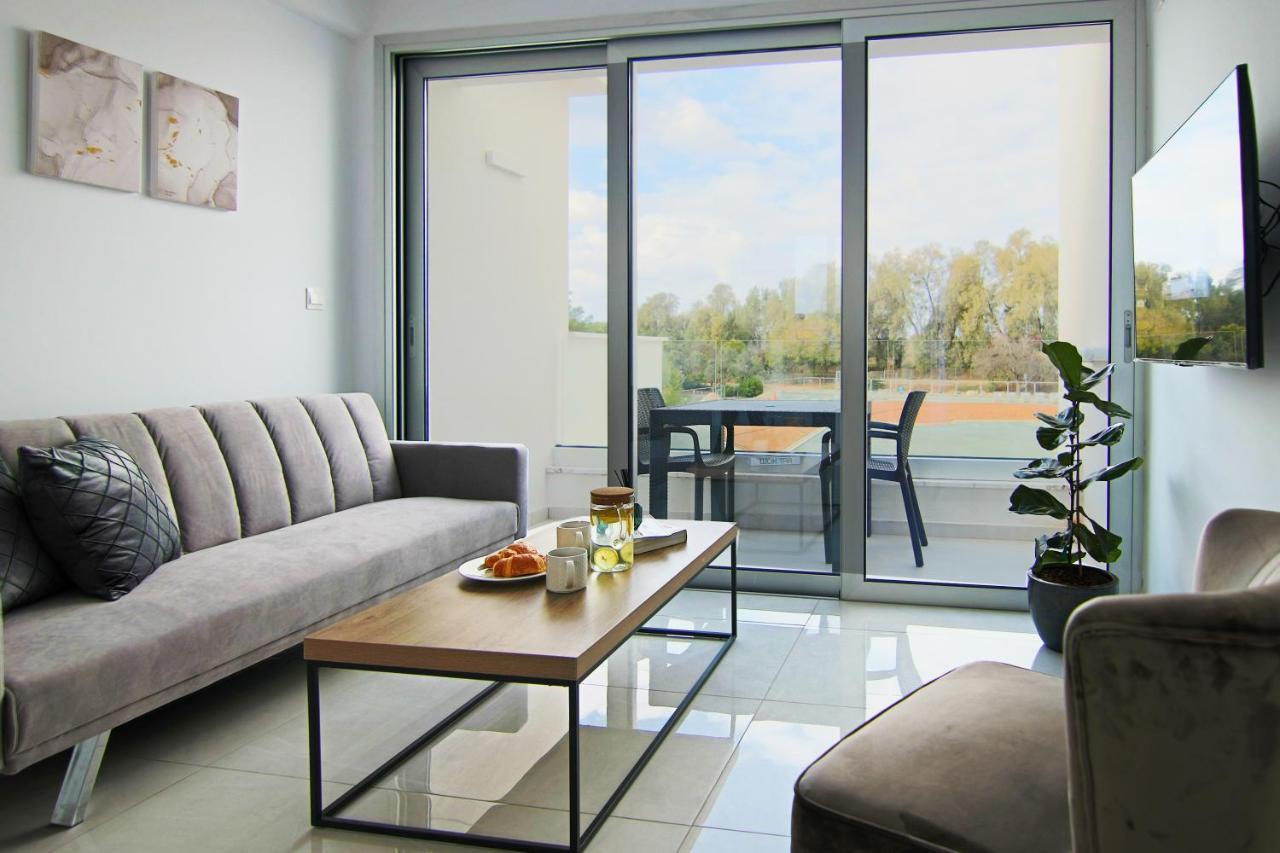 Phaedrus Living - Seaside Executive Flat Harbour 208 Apartamento Pafos Exterior foto